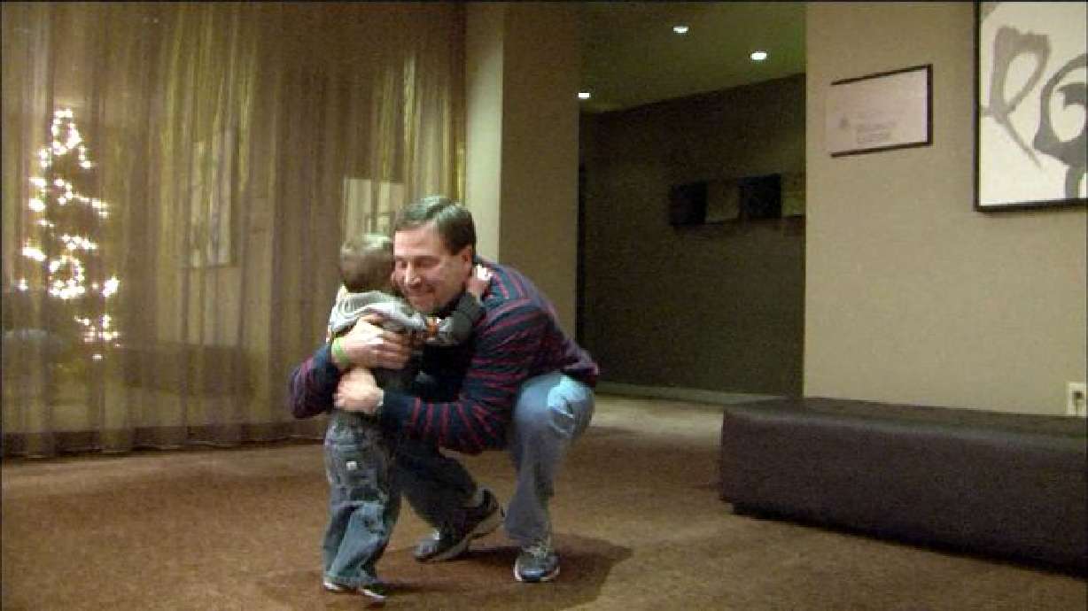 Toddler's meeting with donor family a 'heart reunion' for father