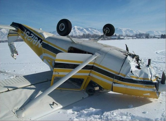 Utah plane crash video captured by passenger