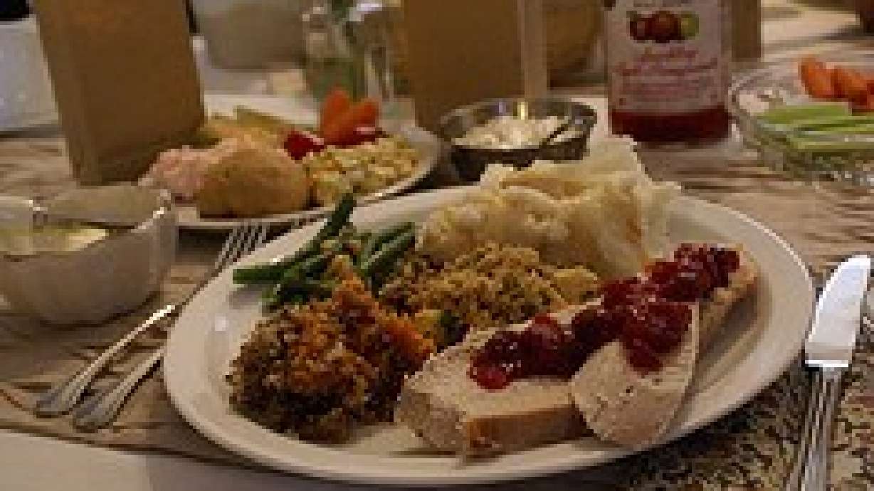 How Many Calories Will We Really Eat On Thanksgiving Day?