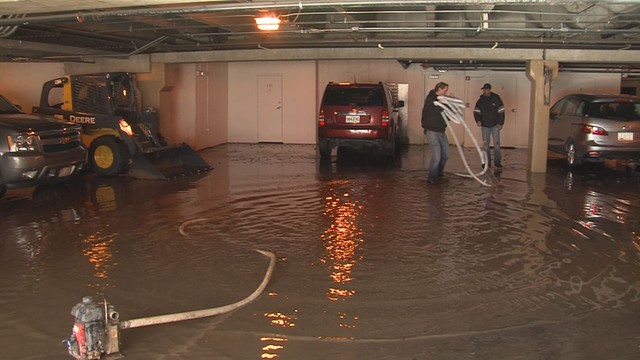 Water main break shuts down Park City road