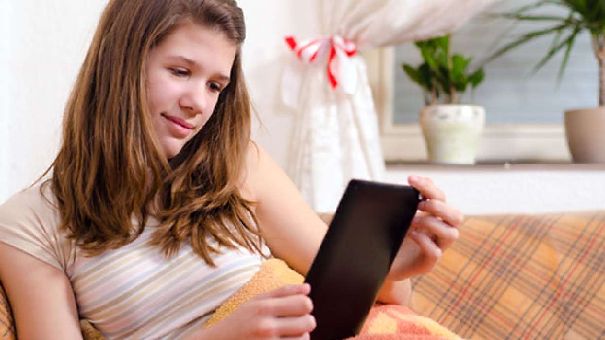 12 fictional characters every girl should know