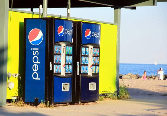 Vending machines need face lift for Obamacare regulations