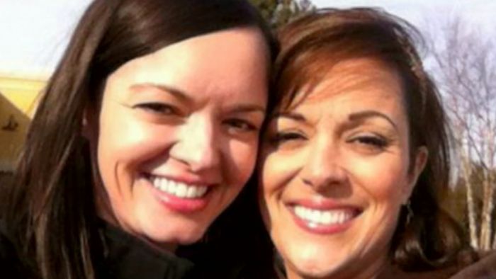 Abbey Donohoe and Paula O'Brien (Photo: KWQC)