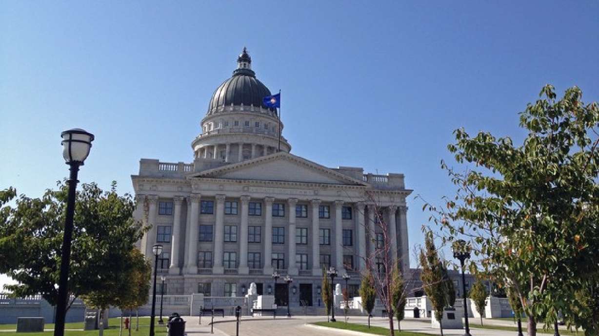 Tourist in your hometown: Utah State Capitol building