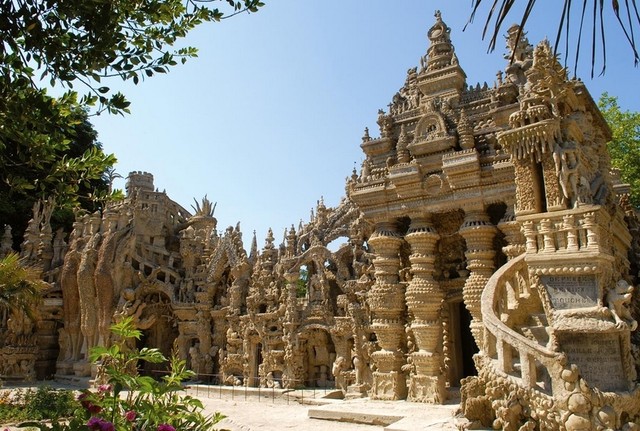 5 of the world's wackiest houses