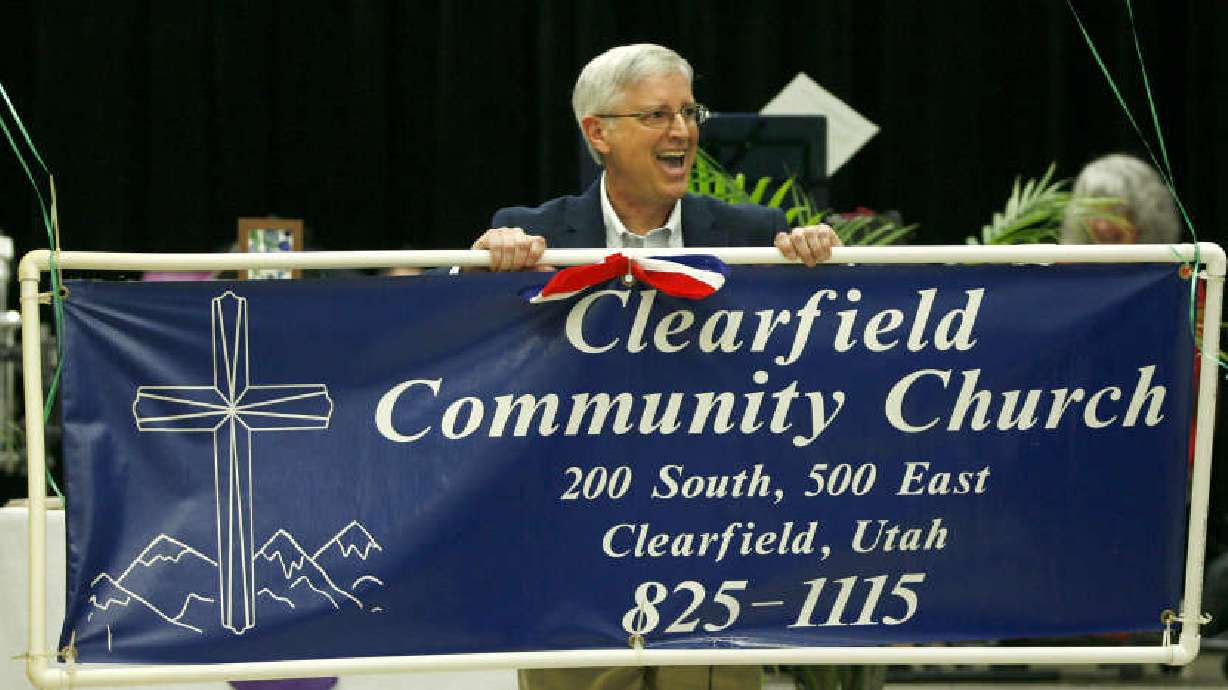 Church celebrates Palm Sunday at elementary school after fire