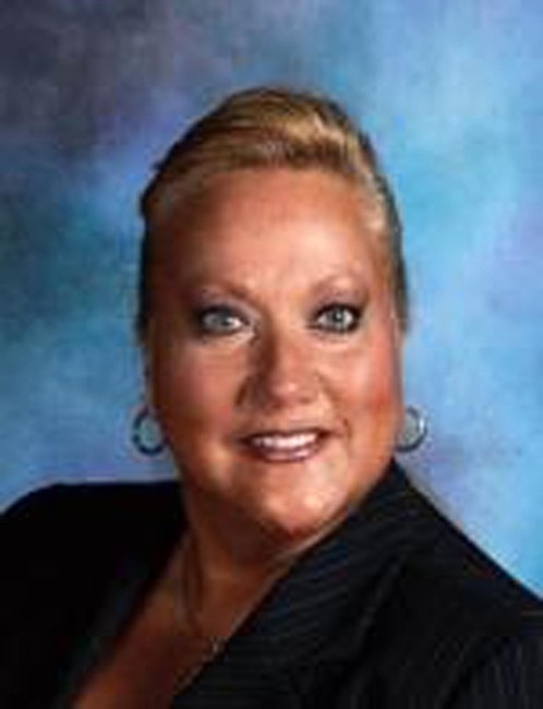 Former UT school secretary acquitted of sex charge