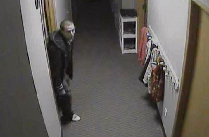 Photo shows man burglarizing day care