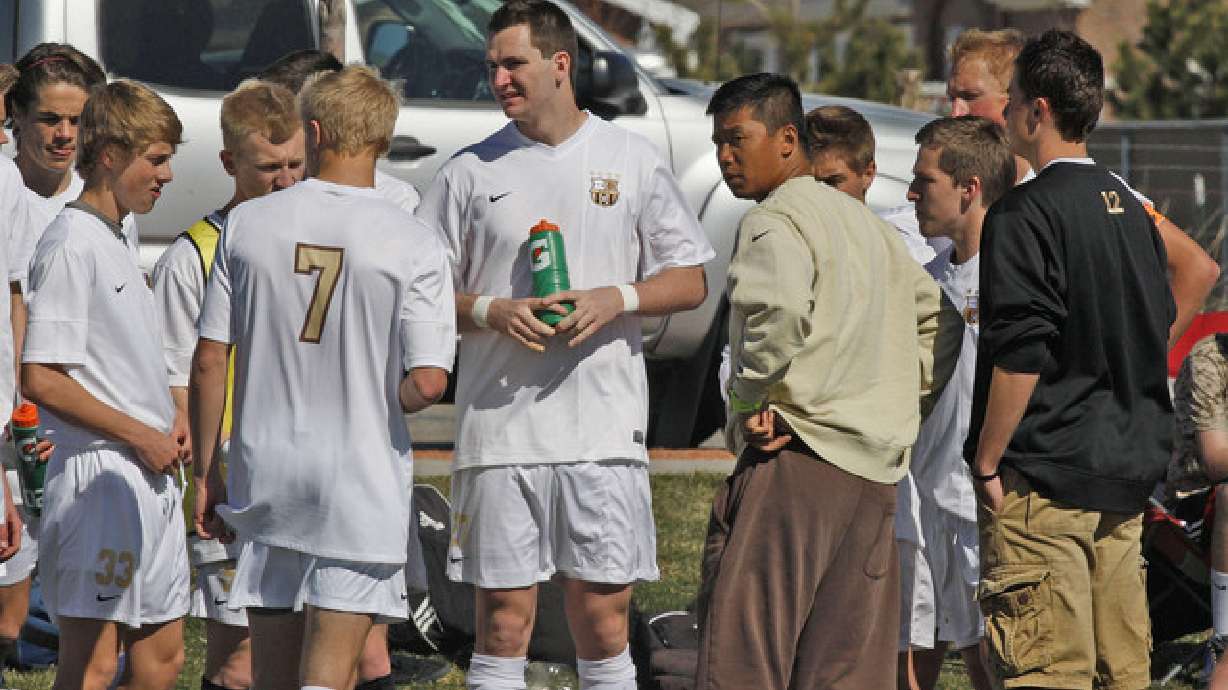 Davis to give random drug tests to students