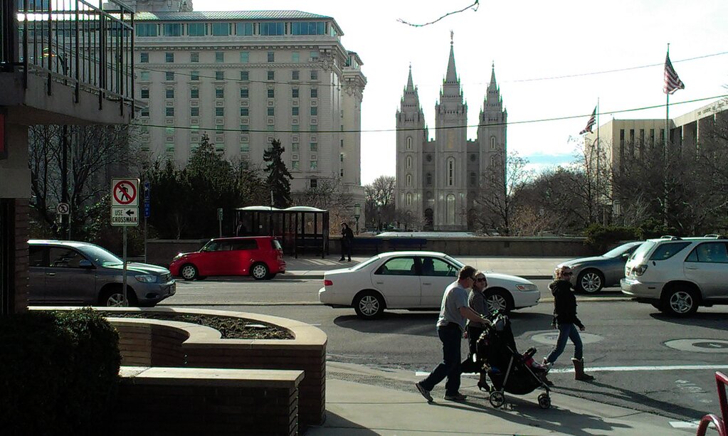 Can you spot the peregrine falcon nest in this photo?