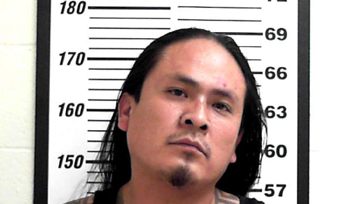 Man runs out of gas during high-speed police chase, arrested