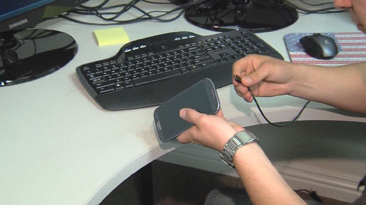 'Deleted' Snapchat photos saved in phone data, can be examined as evidence