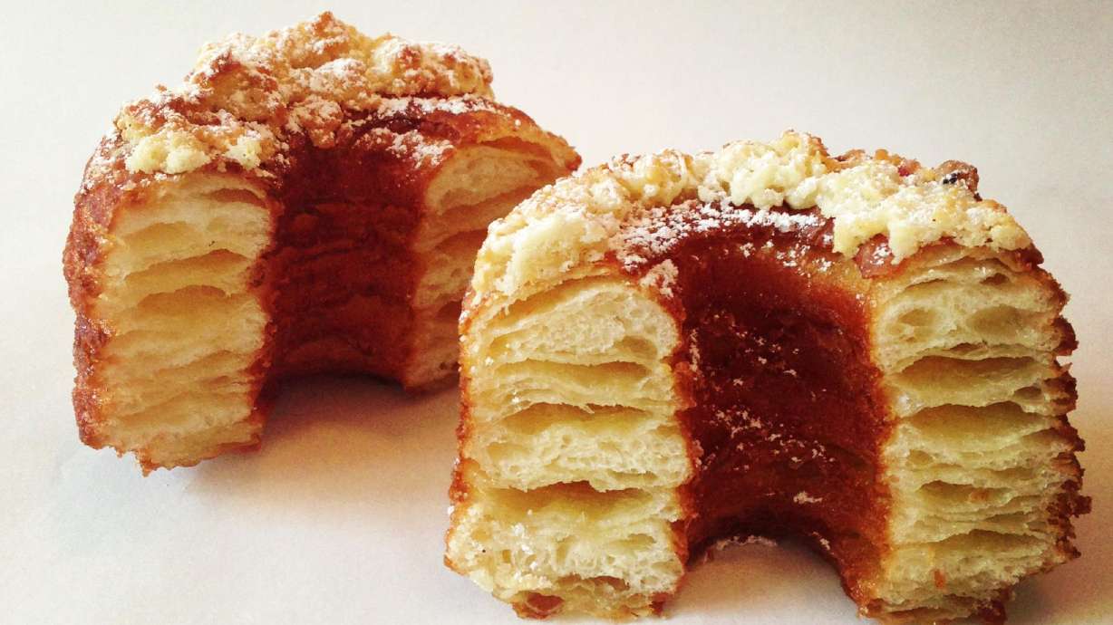 'Cronuts,' the 'insanely addictive' croissant-donut hybrid