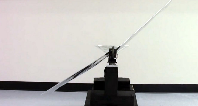 Robo Raven's wings work independently of each other, allowing it to perform complex aerobatic maneuvers.