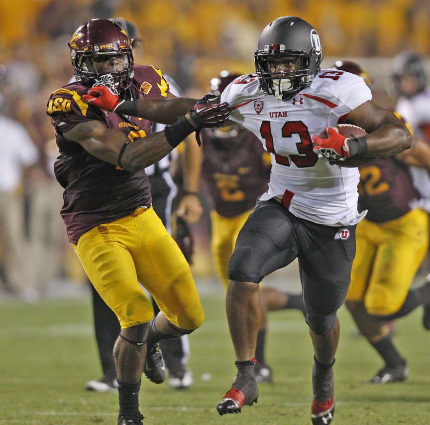 Utah Utes running back Kelvin York (13) runs by Arizona State Sun Devils safety Keelan Johnson (10) (Tom Smart, Deseret News)