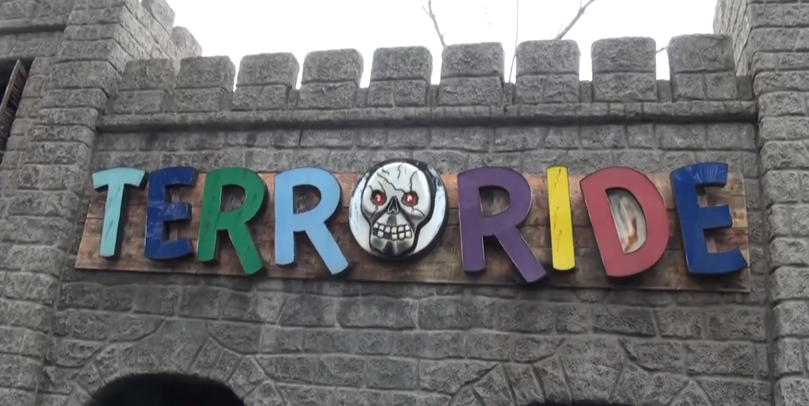 Therapist asks Lagoon to remove sexual scene from 'Terror Ride'