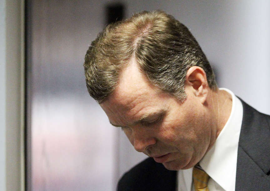 Imprisoned swindler claims "shake-down" by Swallow, Shurtleff