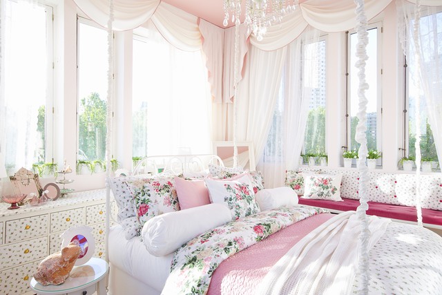 Pintando la casa de Rosa