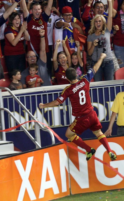 Real se recupera ganando a Colorado 2-0