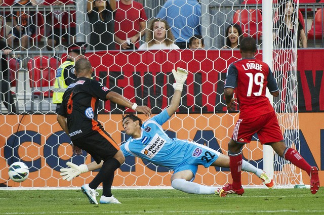 Muchos goles en el arranque