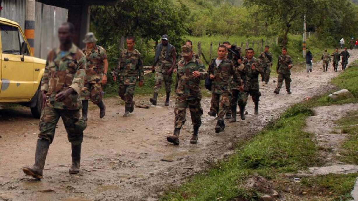 Cuatro de cada 10 guerrilleros colombianos son menores de edad