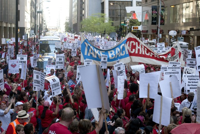 Unos 350.000 alumnos sin clase en Chicago