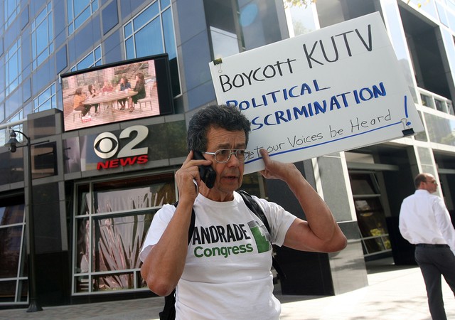 Denuncia discriminacion política