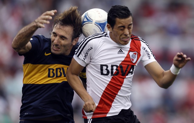 Boca le agua la fiesta al River