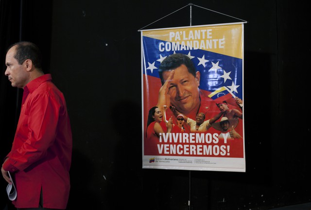 Intelectuales de todo el mundo apoyan a Chávez