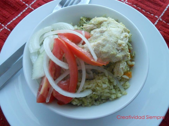 Receta del día: Arroz con pollo, estilo Peruano
