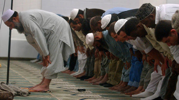 Utah County Muslims break ground for first mosque, though still short of funds