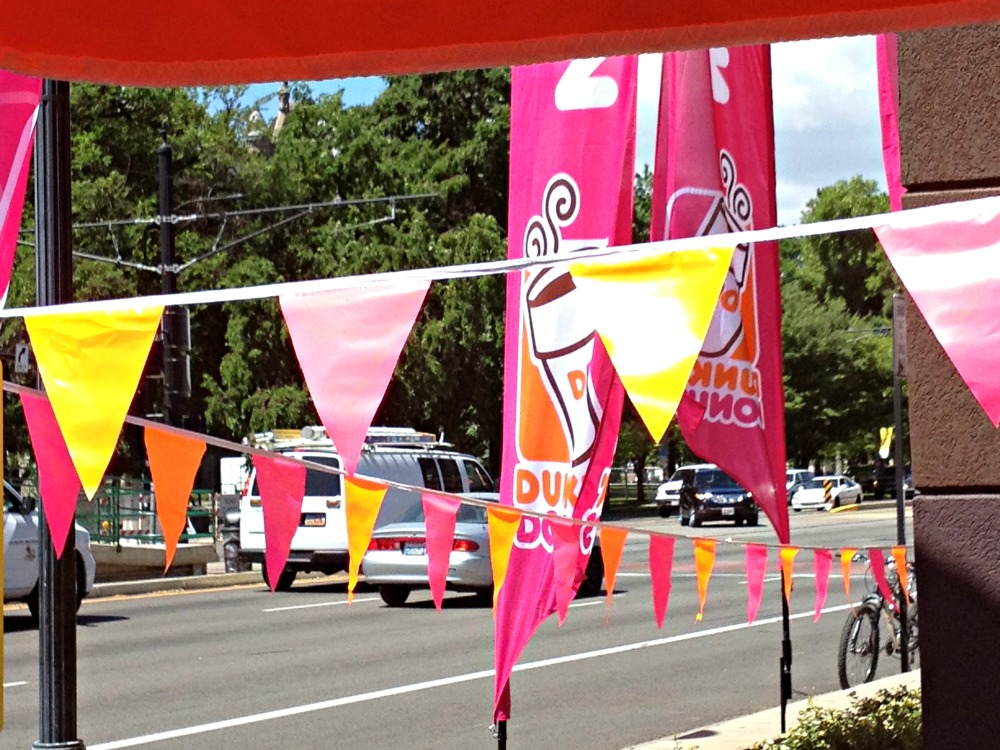 A mí me encanta Dunkin Donuts! Pero no por la razón que se imagina.