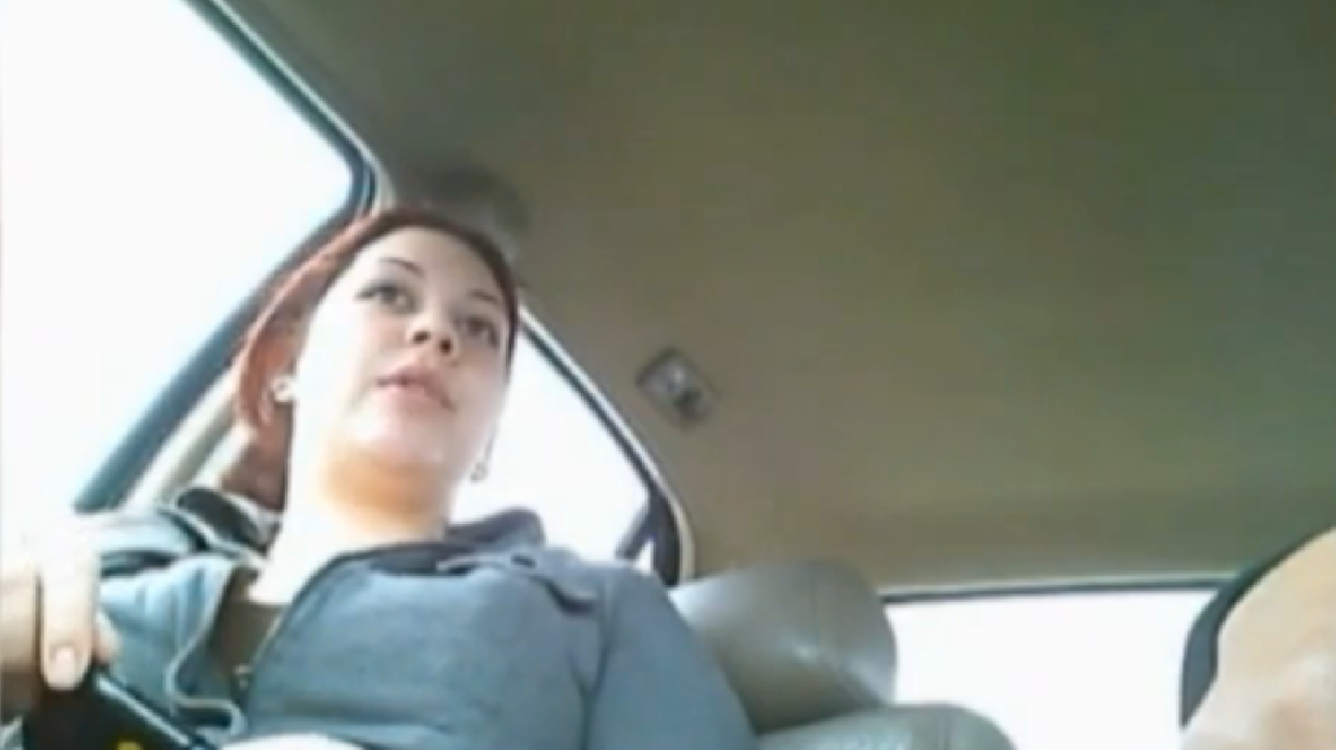 Woman pleads guilty to hiring hitman to kill husband