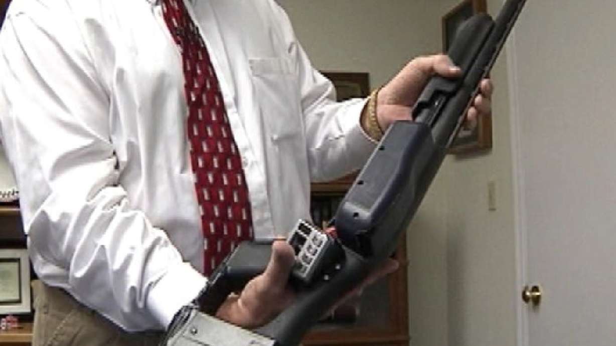 Fingerprint scanner keeps gun safe from strangers, kids, company says