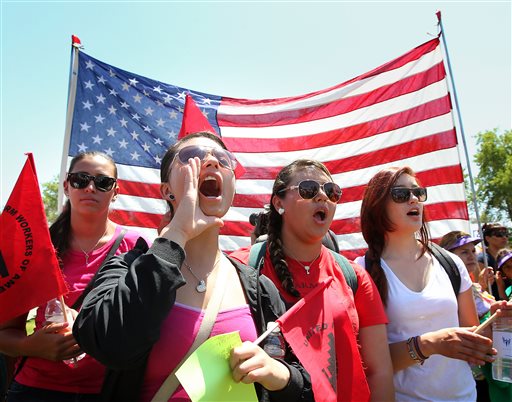 Grupo de trabajo respalda acceso a ciudadanía