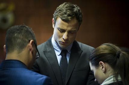 Witnesses heard woman scream, then Pistorius fired