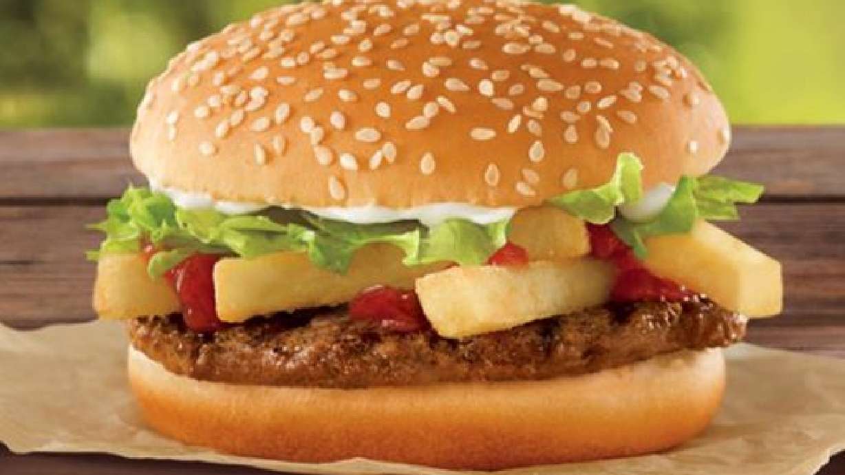 Burger King ofrecerá hamburguesa con papas fritas