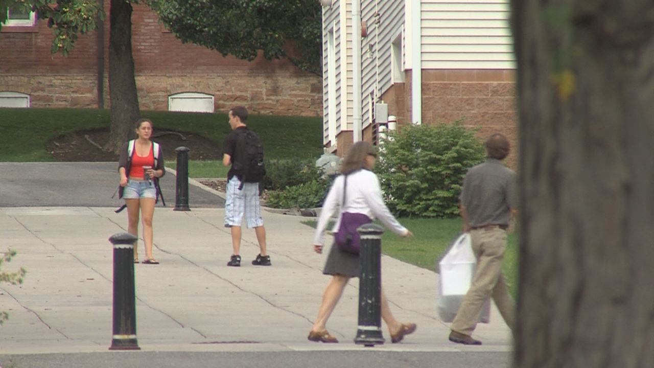 Utahns graduate with lowest debt in nation, study says