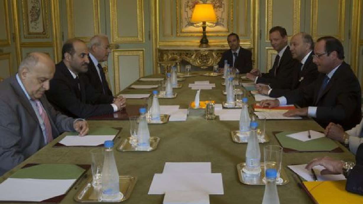 Ejército francés se dice listo para ir a Siria