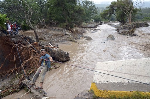 México sin rastro de 58 desaparecidos por tormenta