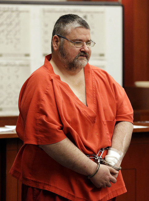 Man accused of plotting mass shooting gets probation