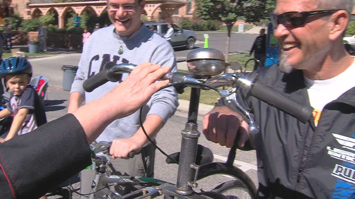 Episcopal priests bless bikes, teach safety