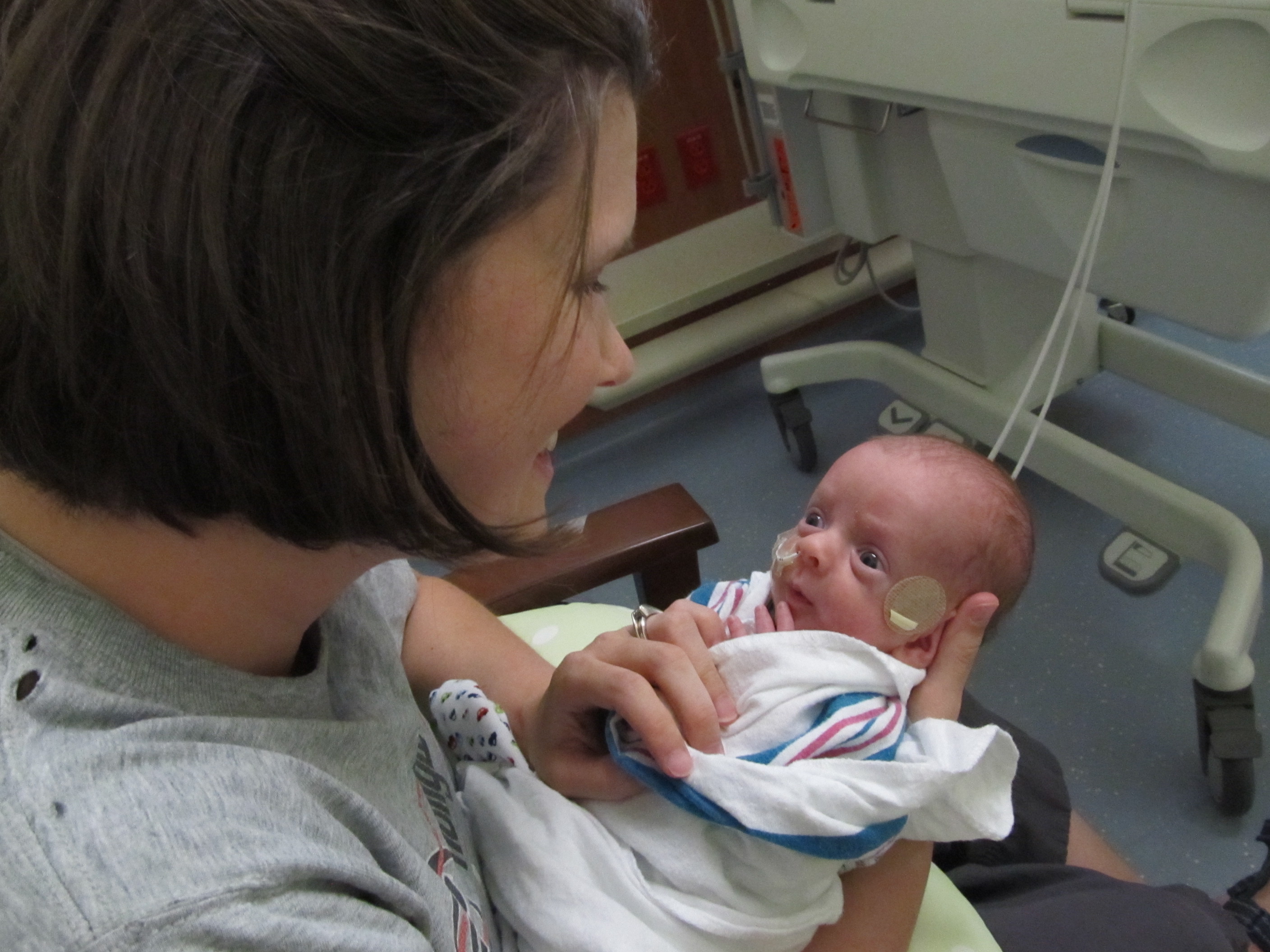 'Miraculous' baby born 39 days after mother&rsquo;s water breaks