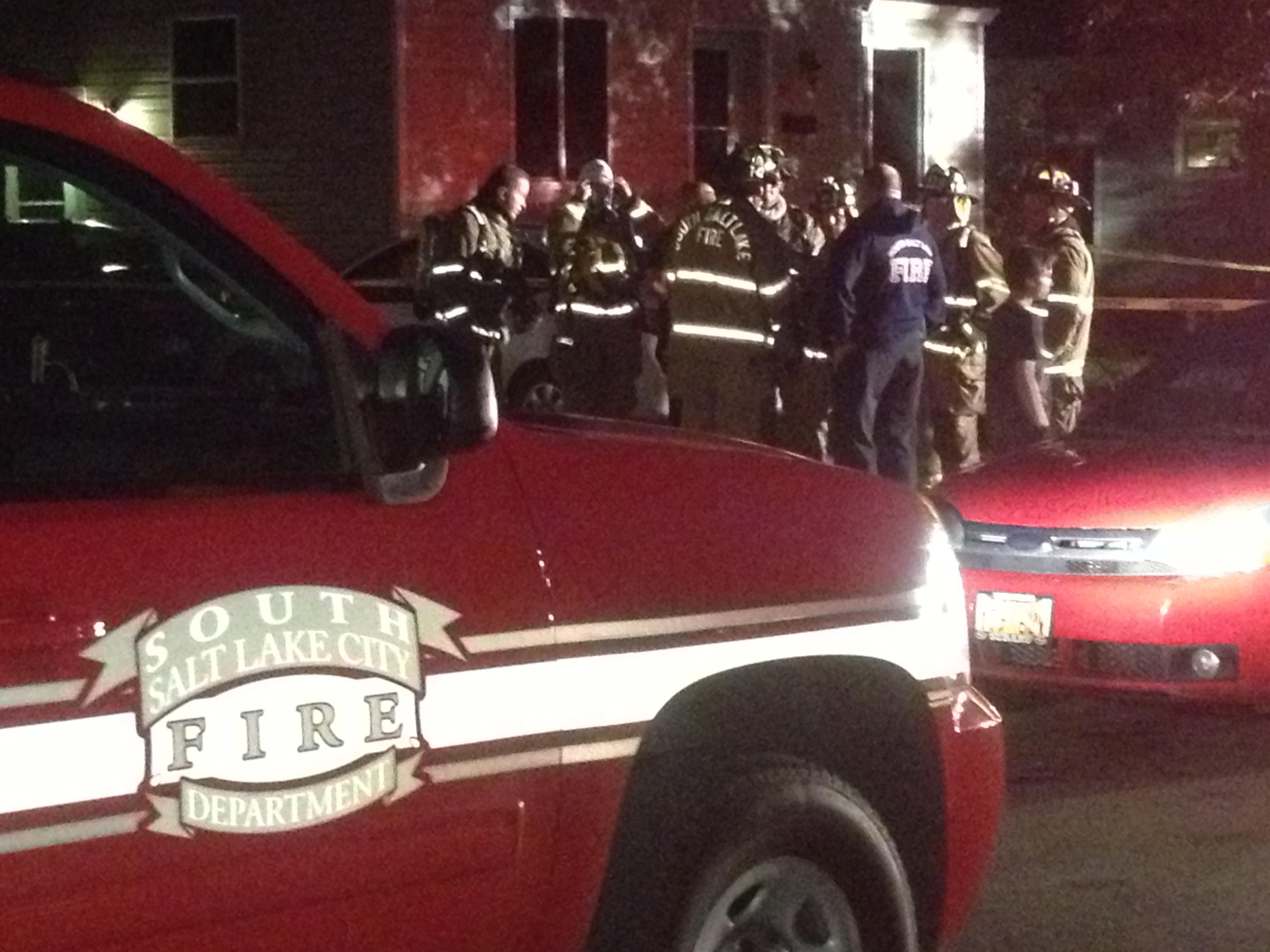 Crews find dead man, small fire in house