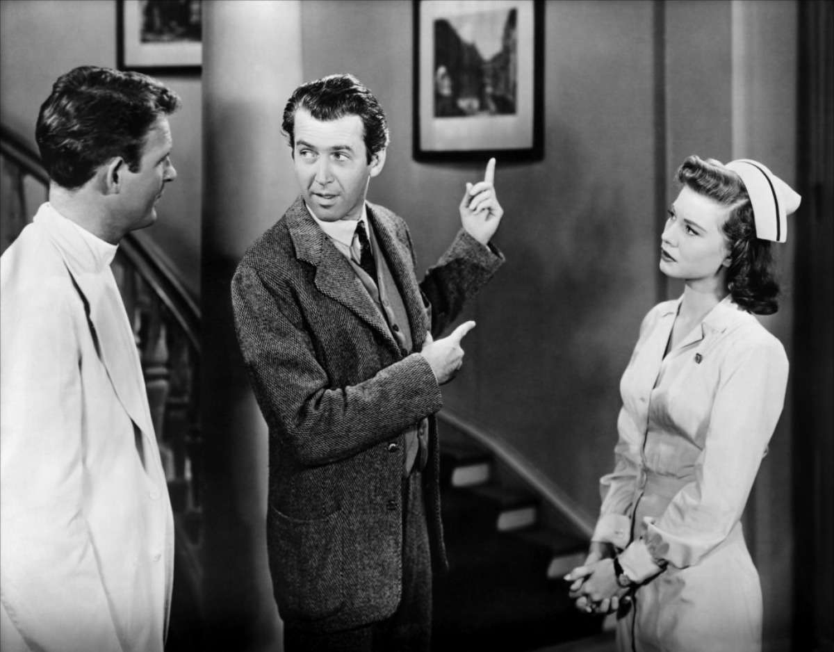 Retro Review: 'Harvey' must be oh so smart or oh so pleasant
