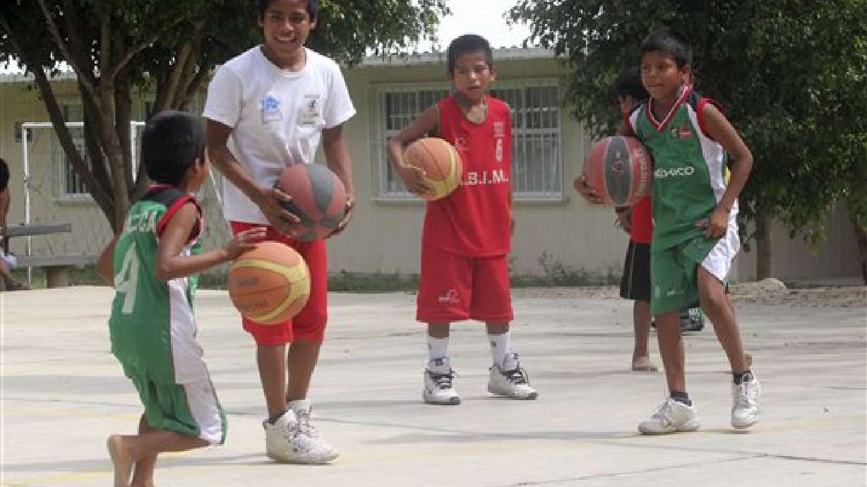 Baloncesto: Equipo indígena mexicano de Mini básquet causa sensación mundial