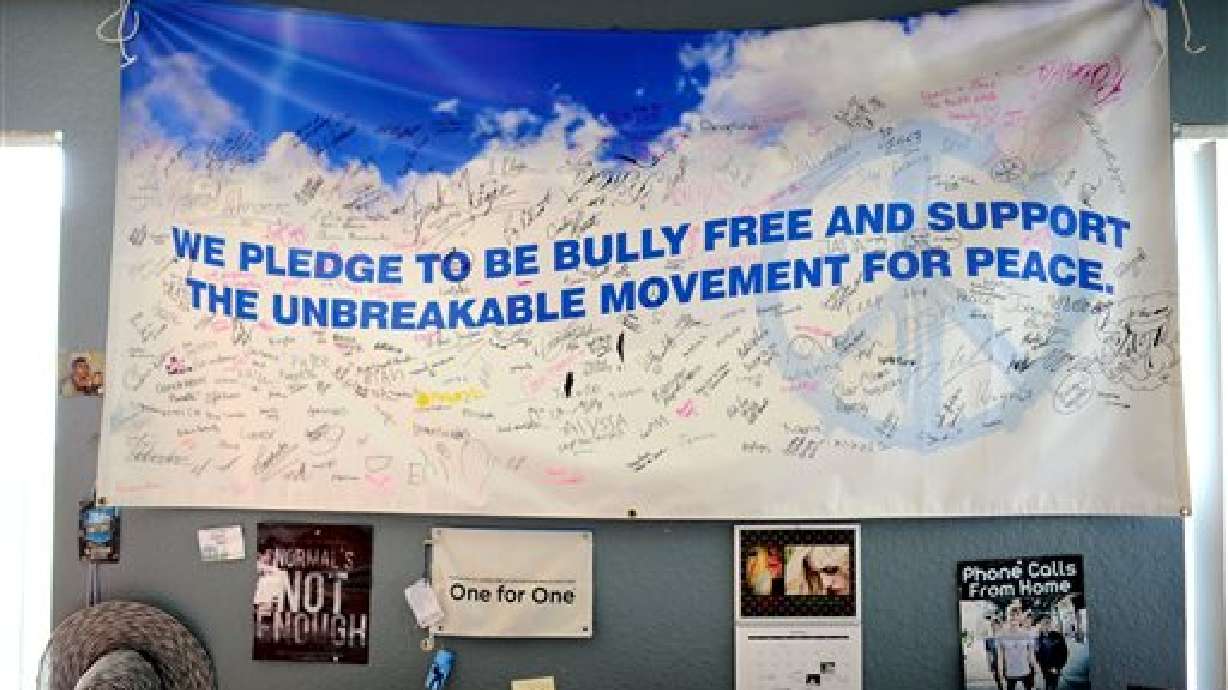 Más víctimas de ciberabusos deciden hablar