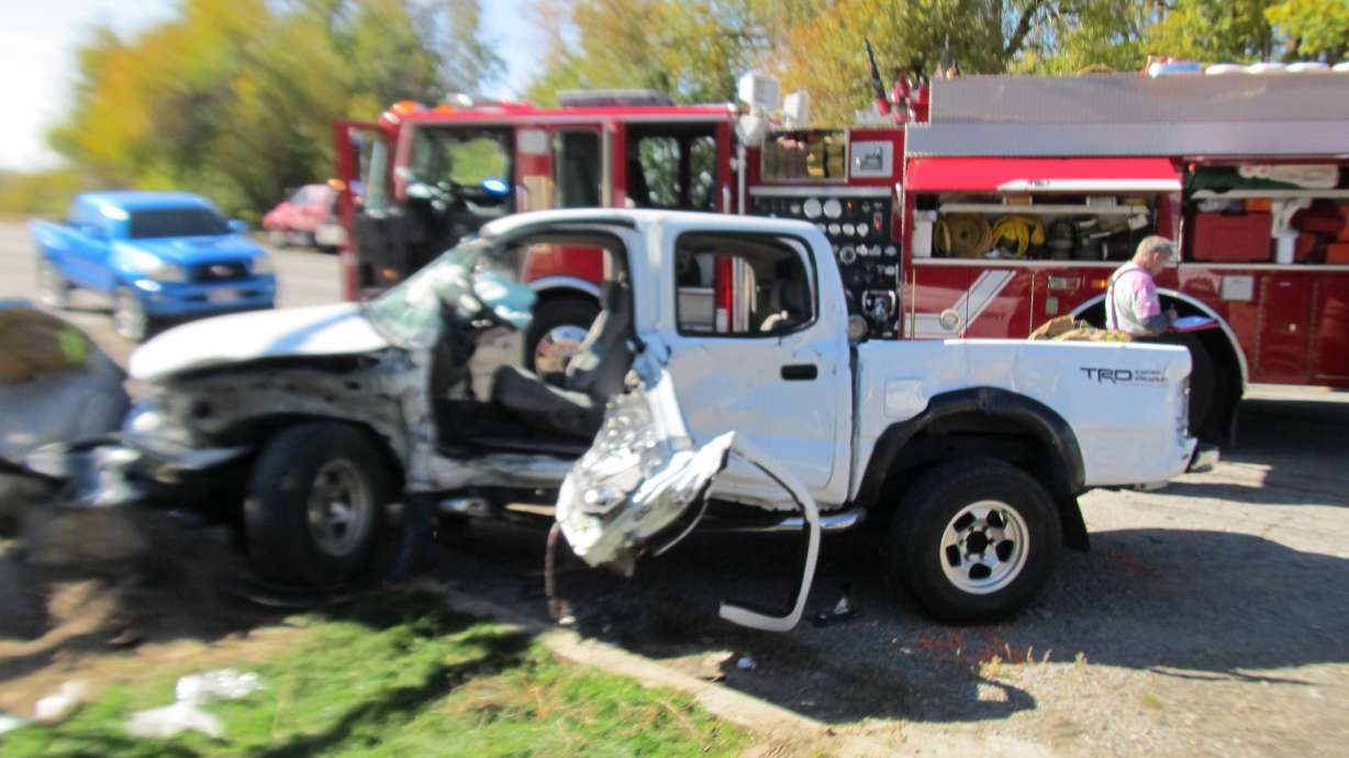 7 injured in car accident on SR 198