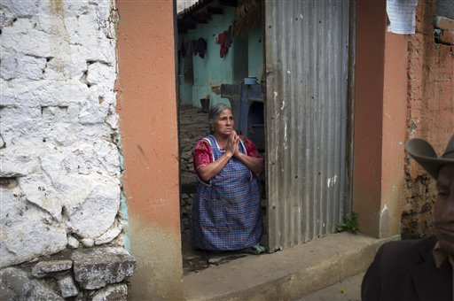 Devotos Mayas rinden homenaje a santo