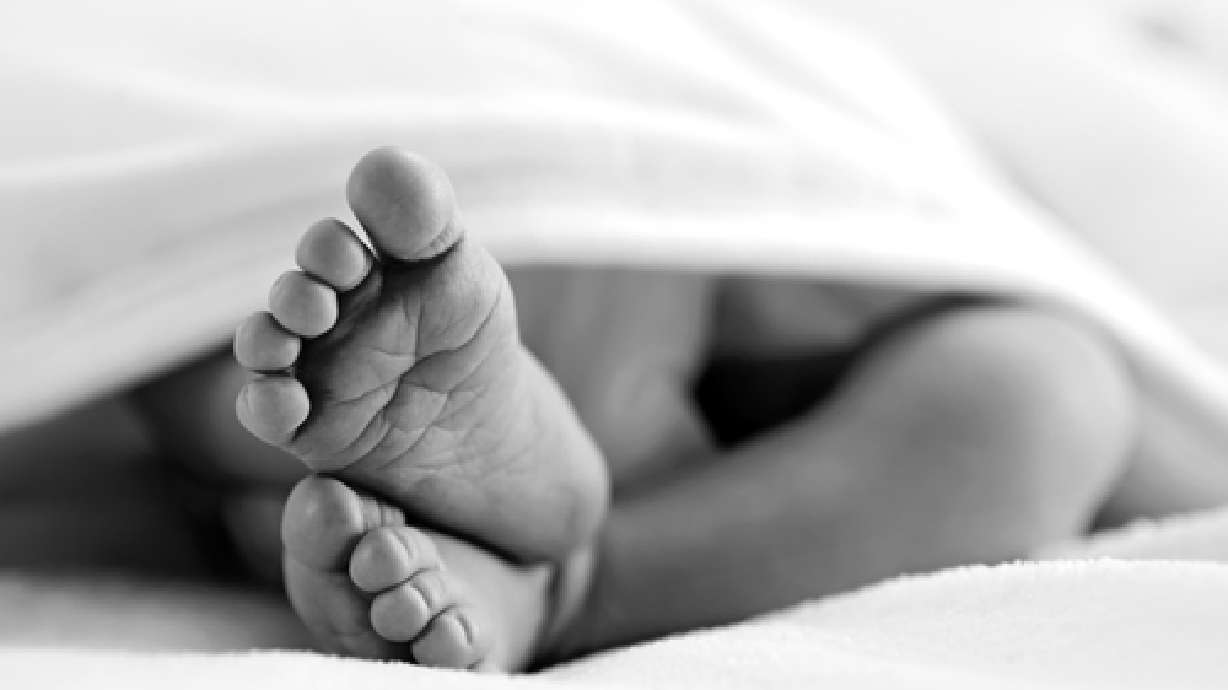 Hungary: Baby delivered from brain-dead mother